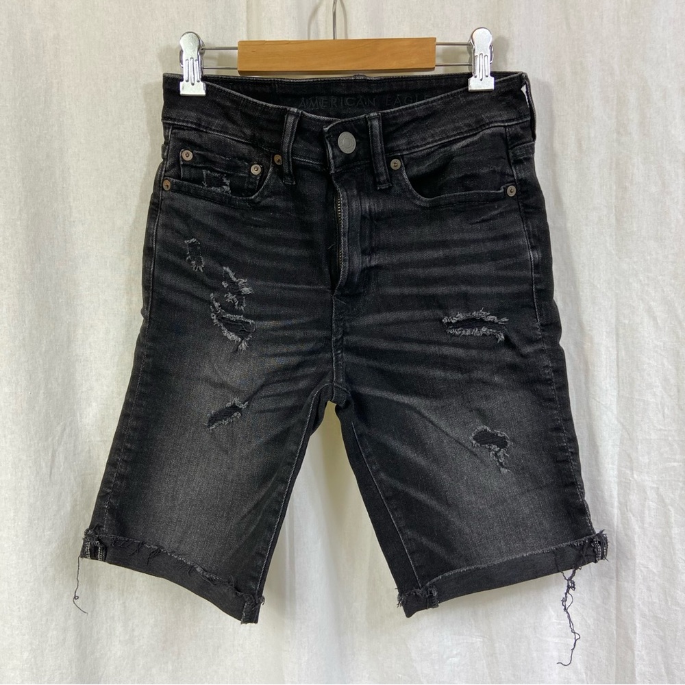 American Eagle Men’s Black Distressed Jean Shorts